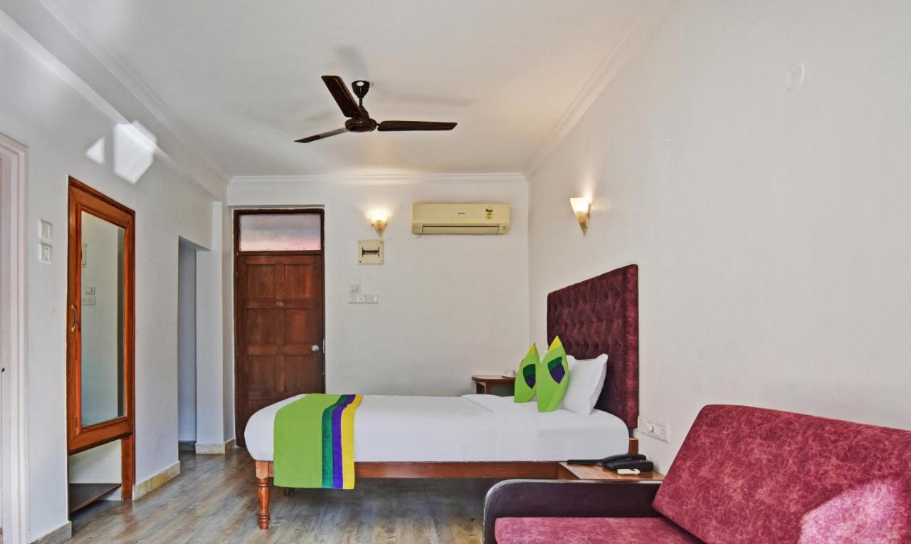 Santa Monica Resort - Calangute Extérieur photo