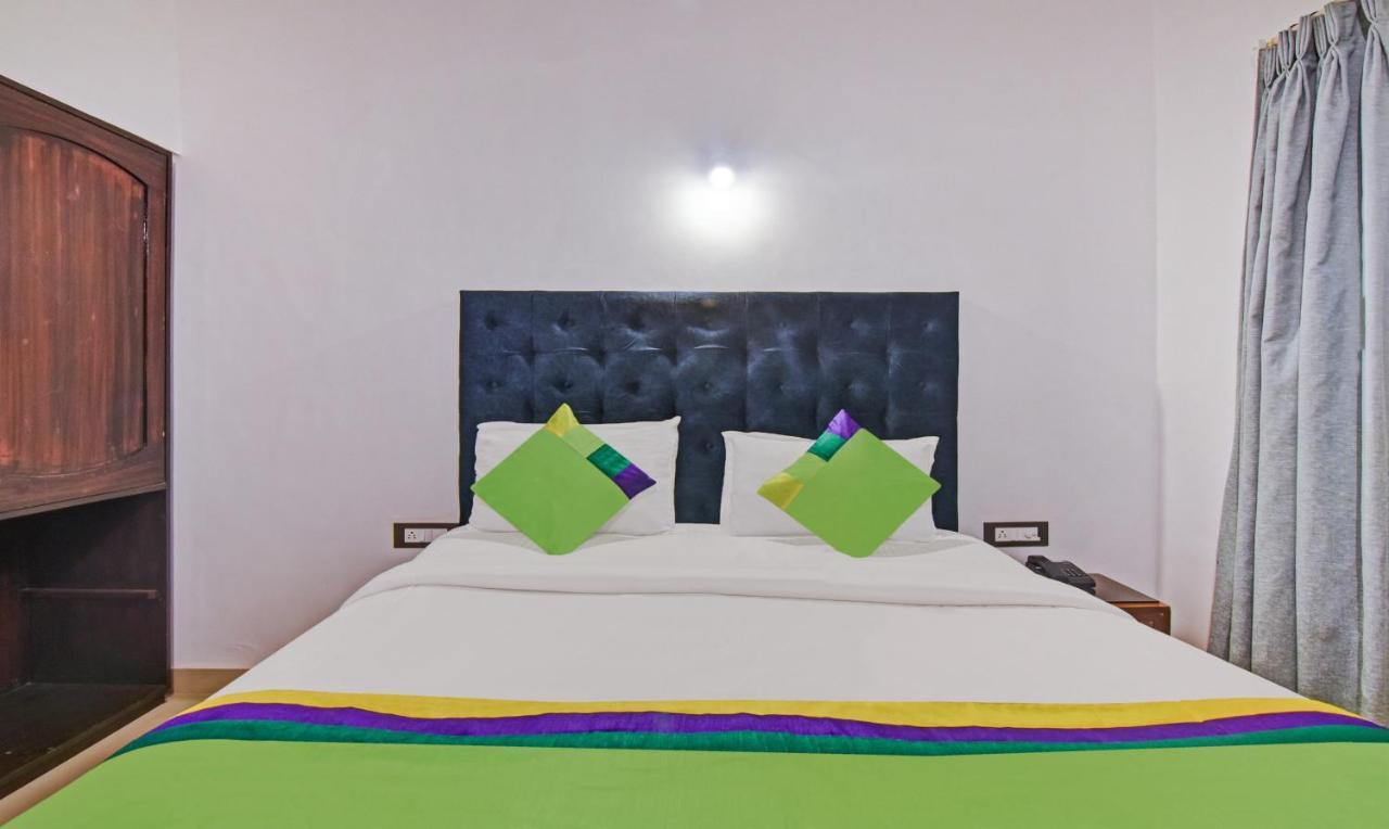 Santa Monica Resort - Calangute Extérieur photo