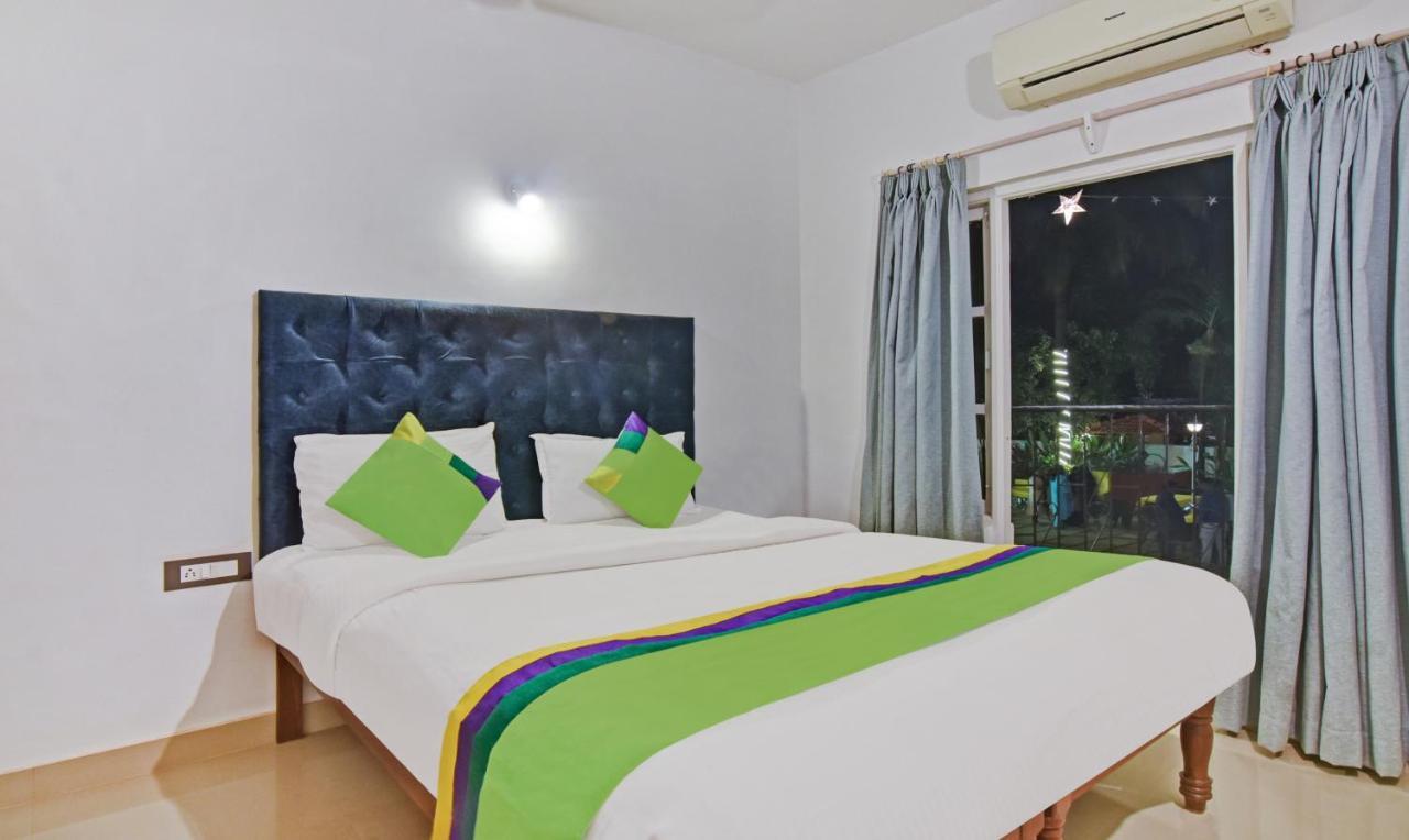 Santa Monica Resort - Calangute Extérieur photo