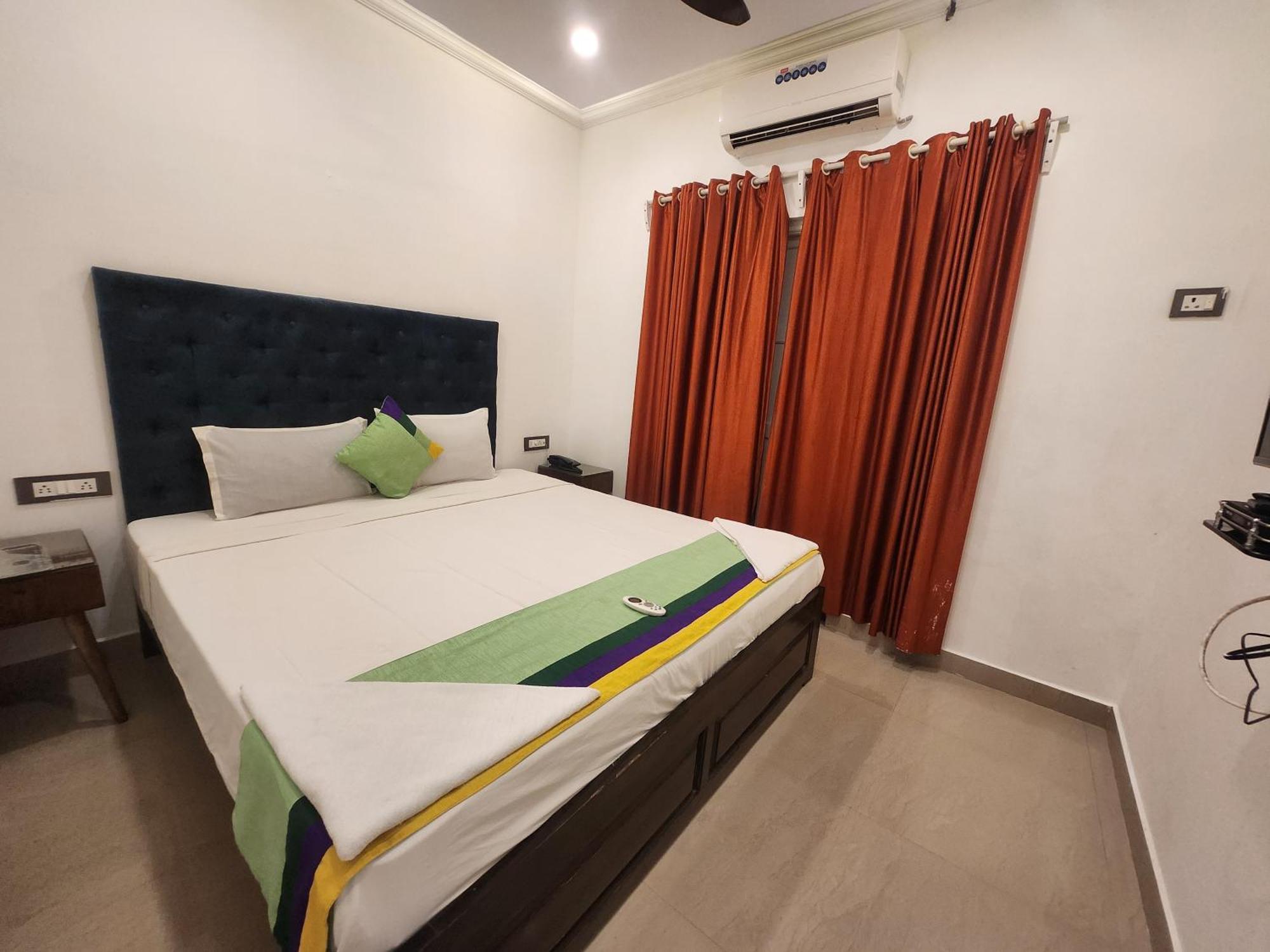 Santa Monica Resort - Calangute Extérieur photo